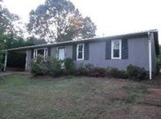 826 Westbrook Dr, Newton, NC 28658