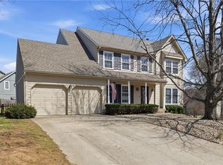 8014 Hall St, Lenexa, KS 66219