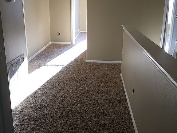 Spacious hallway! New paint 