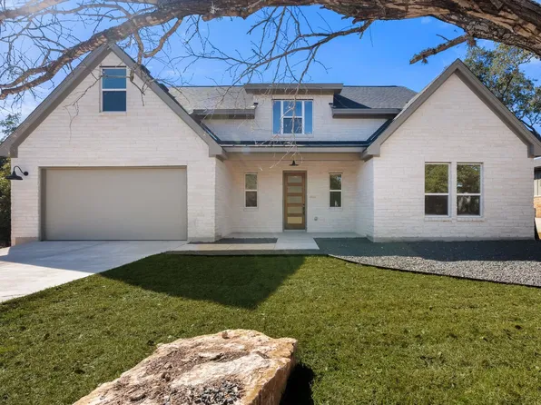 300 Bedford Drive, Spicewood, TX 78669