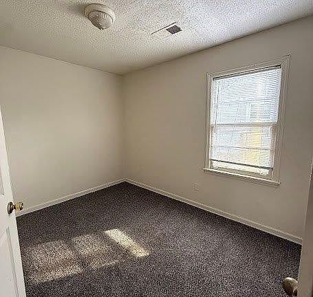 3rd image of 4120 Wilmette Ave