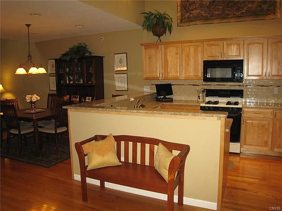 5th image of 5313 Bunker Hill Way