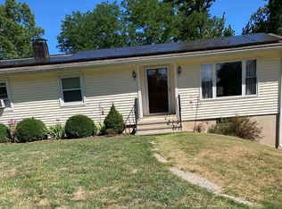 24 Sunny Valley Rd, New Milford, CT 06776