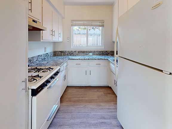 5th image of 338-342 C Ave #340-C