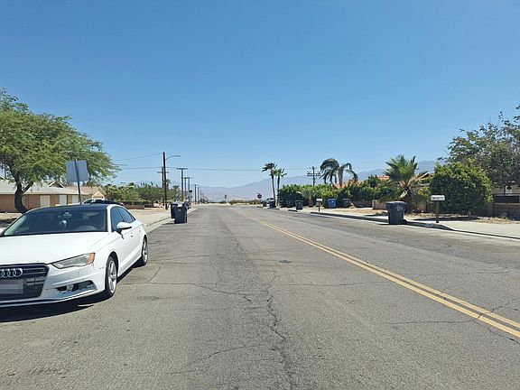 5th image of 13900 West Dr