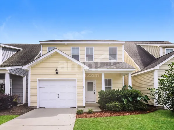 22 Thornbury Dr, Rocky Point, NC 28457