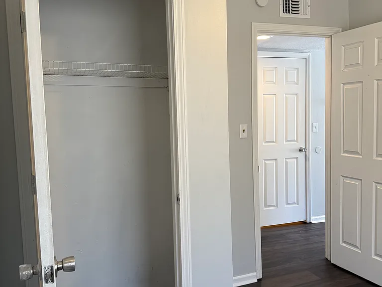 2050 Joseph E Boone Blvd NW #6 — Photo 18