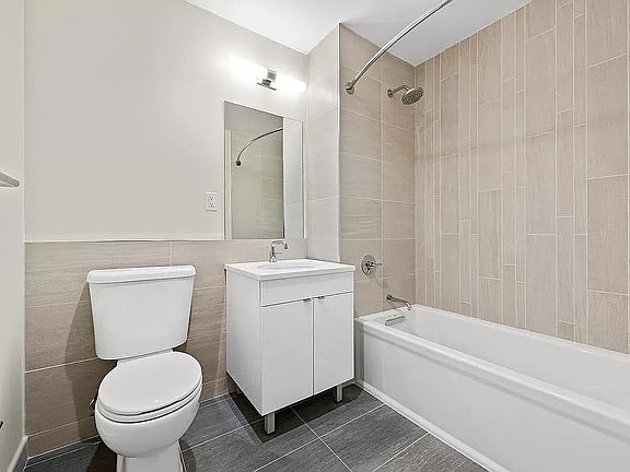 5th image of 25-21 43rd Ave #802