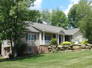 119 Mooney Dr, New Castle, PA 16105