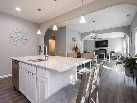 4th image of 4321 Bexley Ct