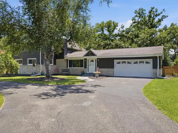 12001 Parkview LANE, Hales Corners, WI 53130