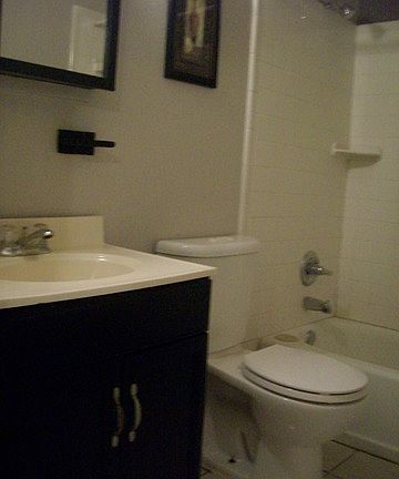 5th image of 1221 Barney Ave