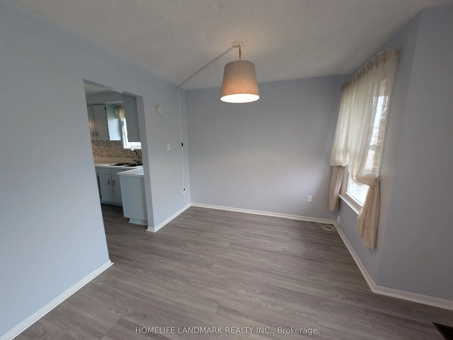 3 bed, $2,600 — Photo 4