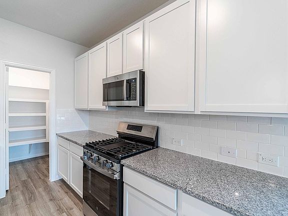 7th image of this home