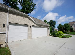 4712 Hickory Wood Row, Greenwood, IN