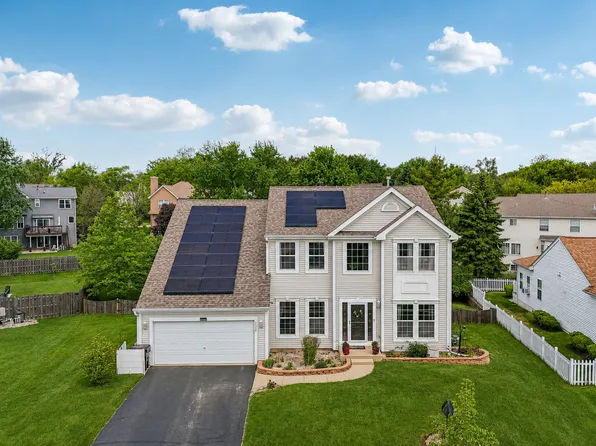 4608 Joyce Ln, McHenry, IL 60050