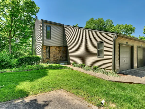 902 Wilderness Hill Ct, Villa Hills, KY 41017