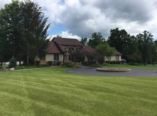 3908 Waterland Dr, Metamora, MI 48455