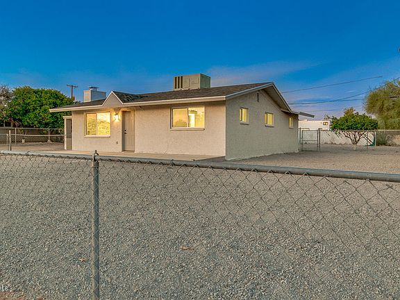 3rd image of 437 N 96th Pl