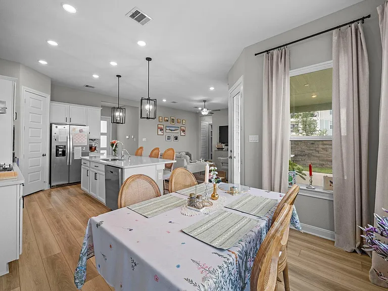 602 Sandy Bay Ln — Photo 9