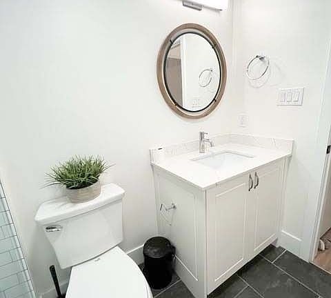 5th image of 1354 Youngs Point Rd #101