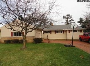 13970 Old Pleasant Valley Rd, Middleburg Heights, OH 44130