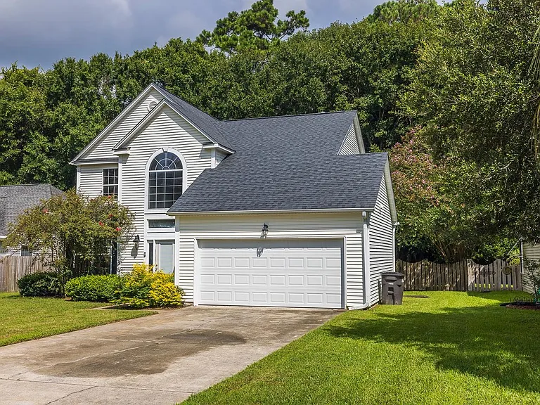 2090 Country Manor Dr — Photo 24