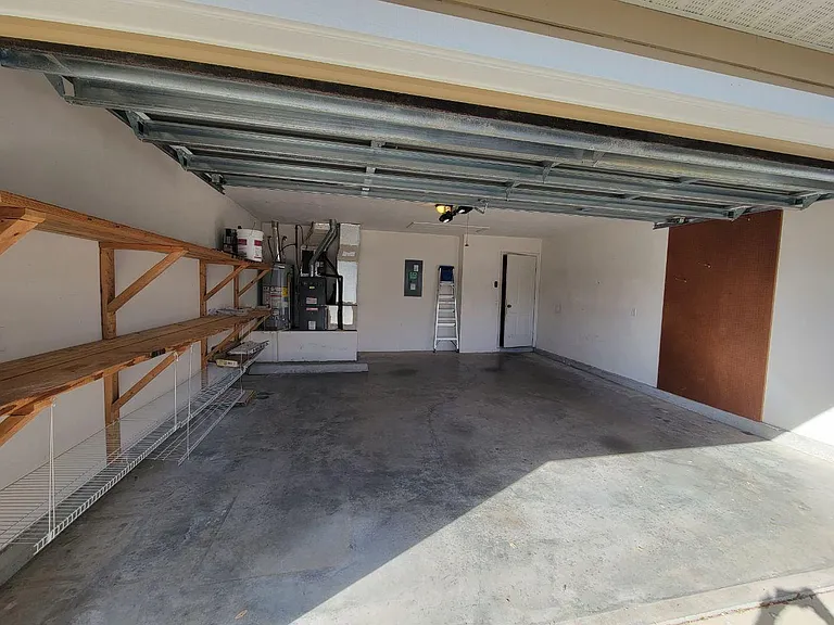 2216 NW 52nd Pl — Photo 21