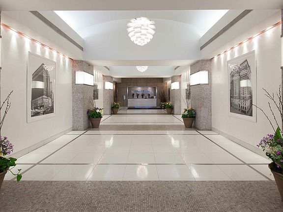 4th image of 50 W 34th St APT 21A7