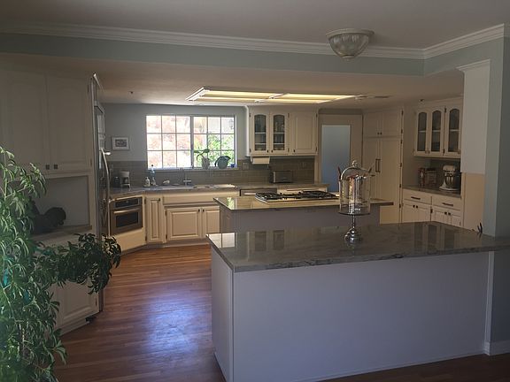 4th image of 11117 Lewis Hill Dr