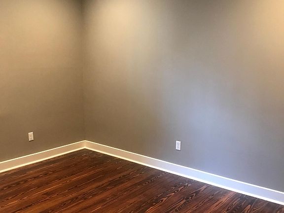 5th image of 2327 Lafayette Ave