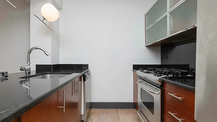 Rented by Nooklyn NYC LLC | media 28