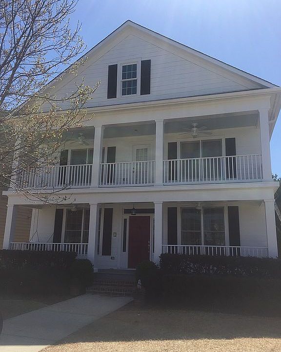 Exterior painted 2018