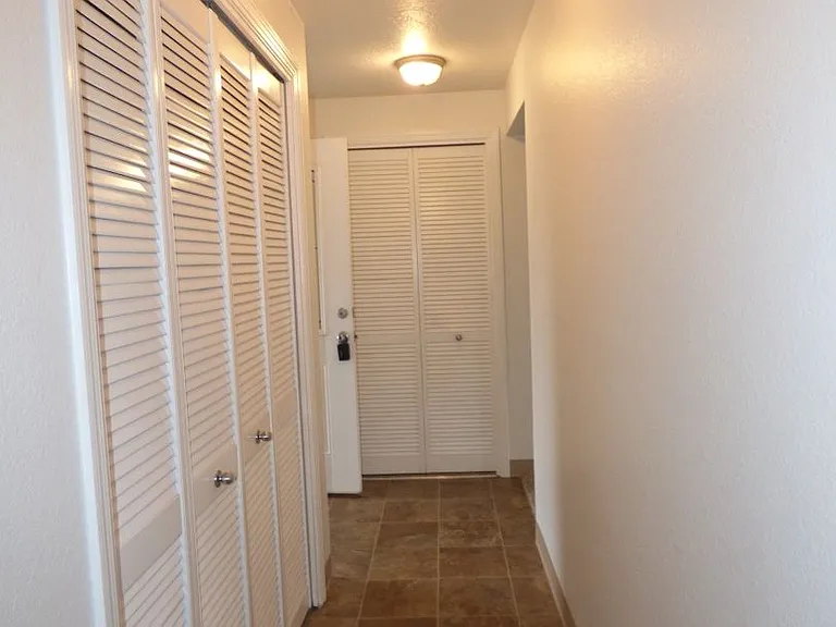 986 Eastwind Ct N — Photo 19