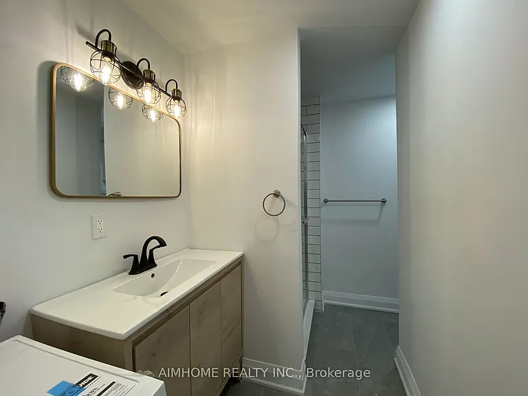 98 Hope Ave #2 — Photo 8