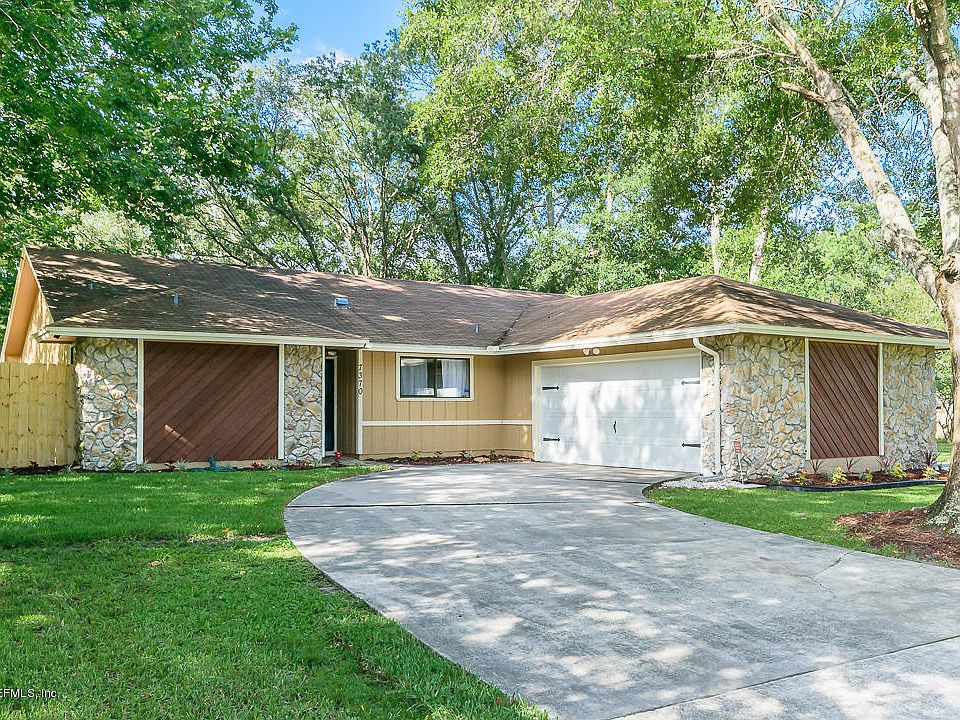 1st image of 7370 Boysenberry Ln N