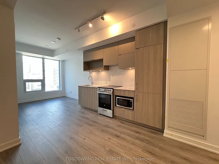 100 Queen St E #2701 — Photo 1