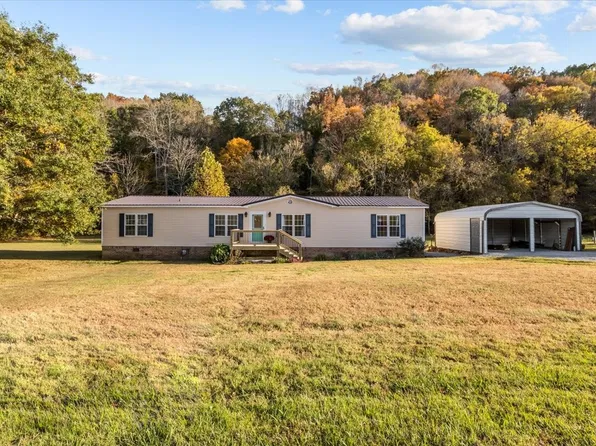 1690 Little Bartons Creek Rd, Cumberland Furnace, TN 37051