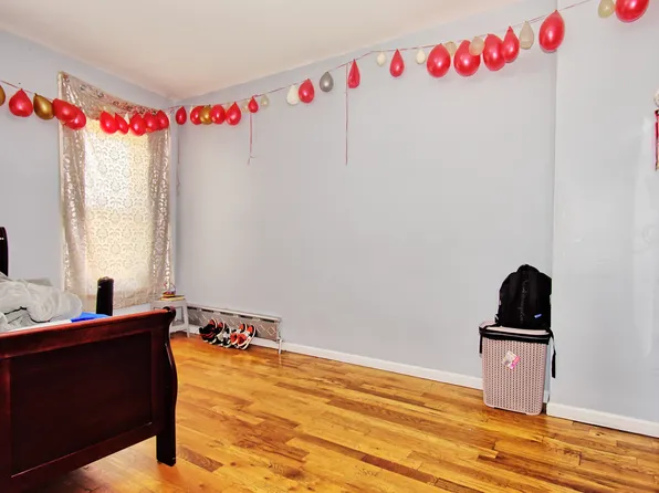 3299 Fulton Street image 4 of 21