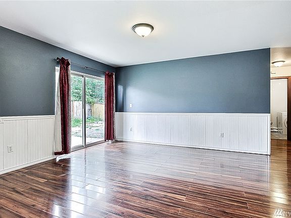 5th image of 1826 187th Street Ct E