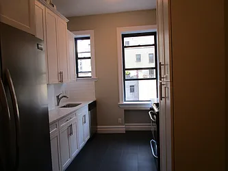 Rented by Rita S Citrin, LREB