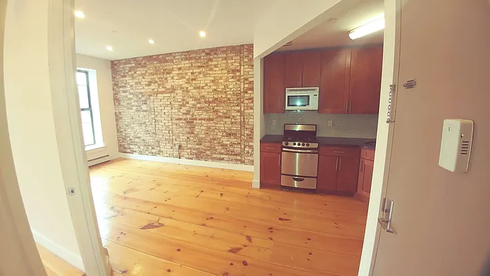 Rented by Reginald Jacobs | media 22