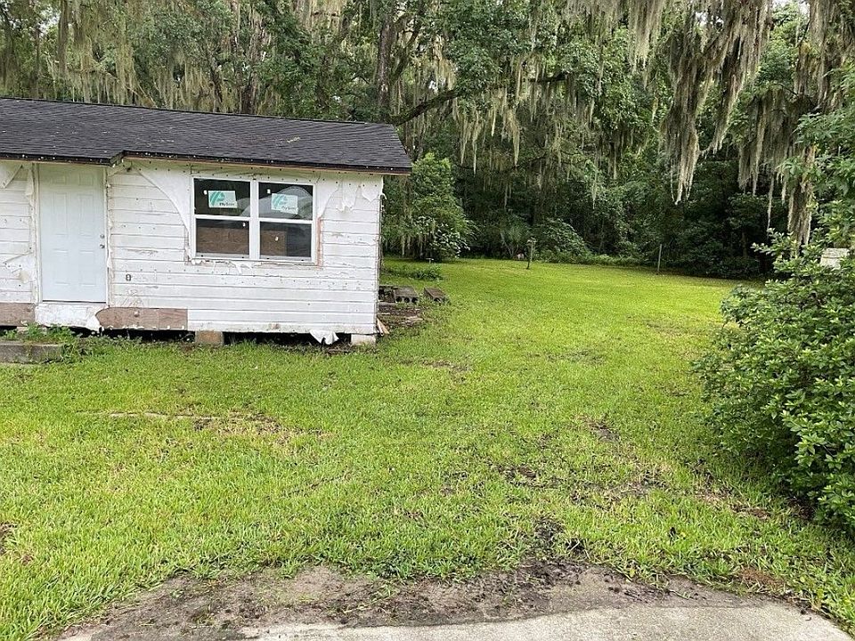 2nd image of 510 Starratt Rd