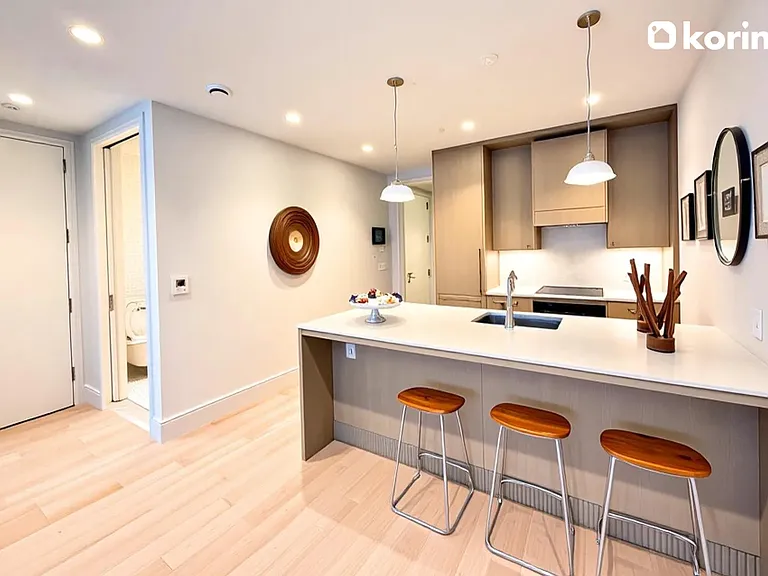 201 E 23rd St #7C — Photo 1