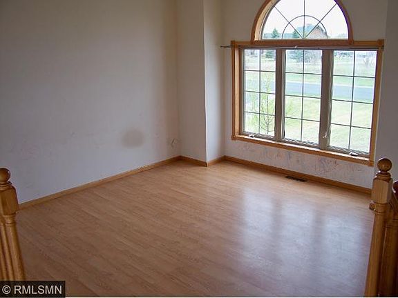 4th image of 23045 Navajo St NW