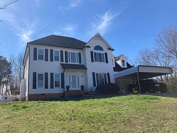 2nd image of 3210 Crossroads Dr