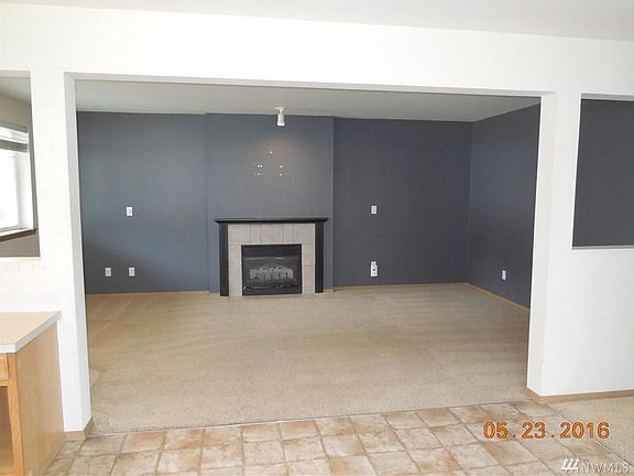 5th image of 6702 130th St Ct E