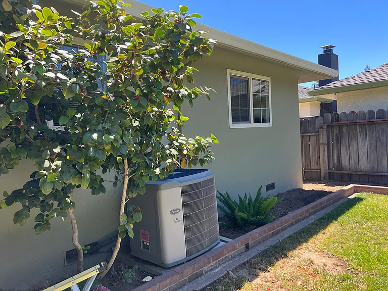 811 W Tokay St — Photo 42