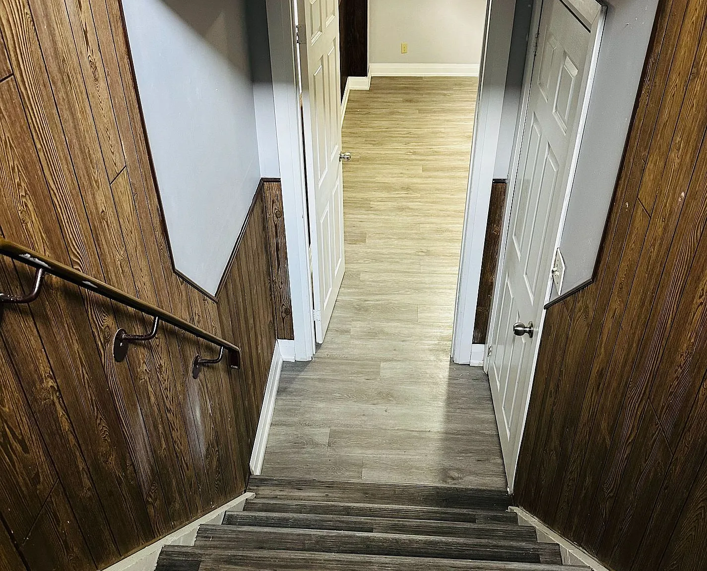 2 bed, $1,650 — Photo 2