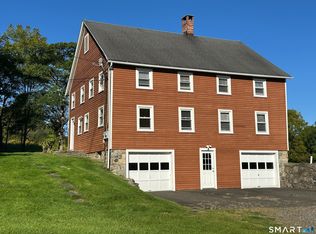 435 Ridgebury Road, Ridgefield, CT 06877